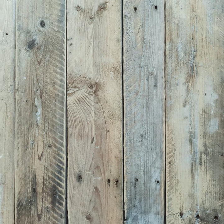 Sloophouten plank geschuurd