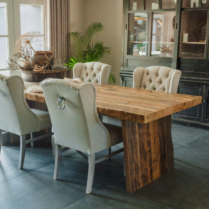 Zware barnwood eettafel